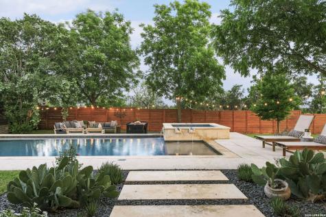 271 Smokehouse Road Fredericksburg TX 78624