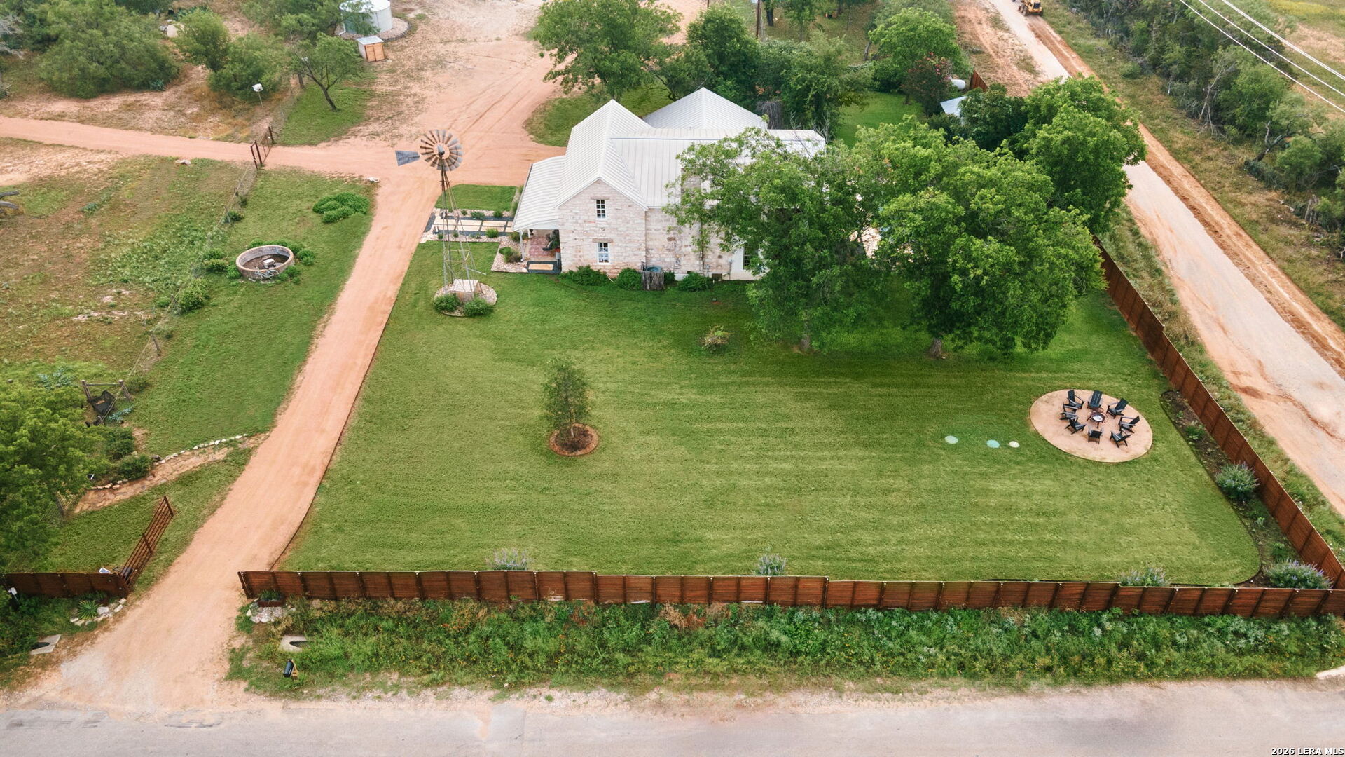 271 Smokehouse Road Fredericksburg TX 78624