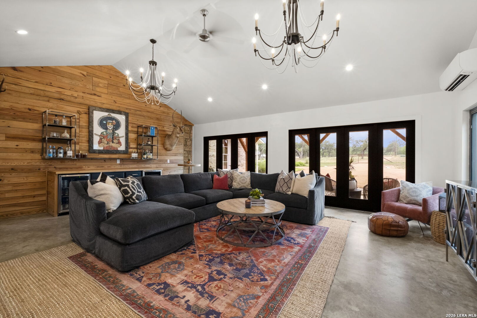 271 Smokehouse Road Fredericksburg TX 78624