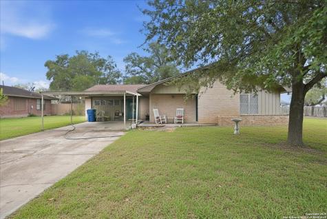 1000 Austin Street George West TX 78022