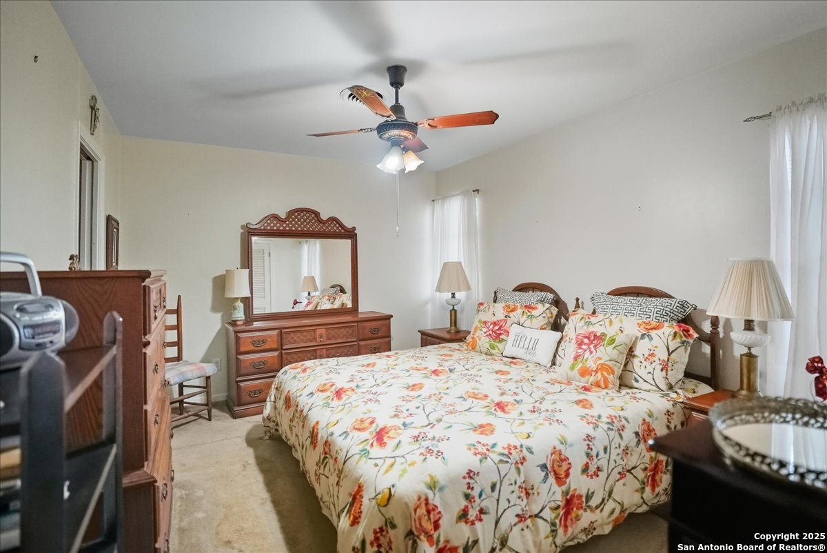 1000 Austin Street George West TX 78022