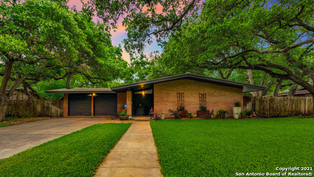 342 Royal Oaks Drive San Antonio TX 78209