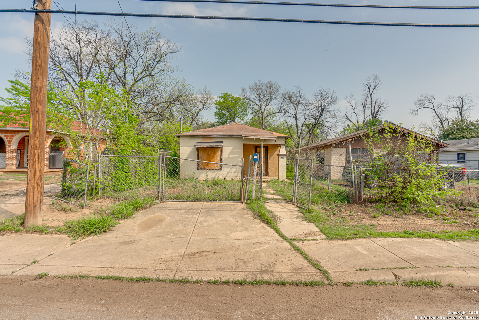 423 Hazel San Antonio TX 78207