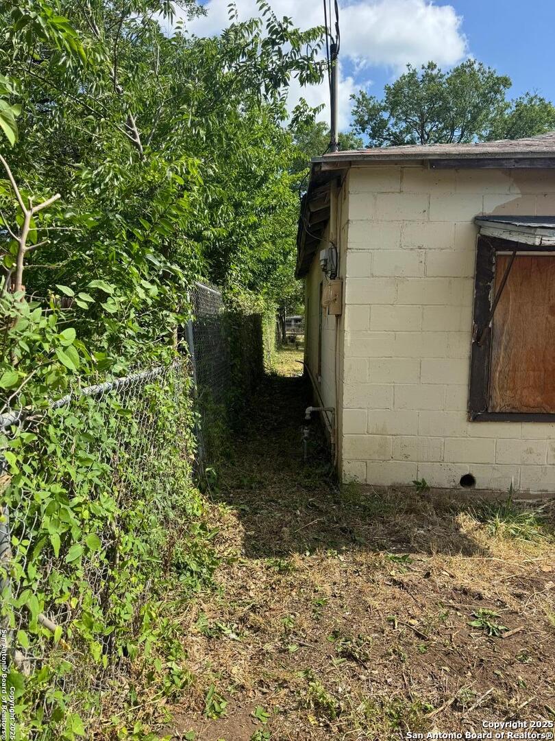 423 Hazel San Antonio TX 78207
