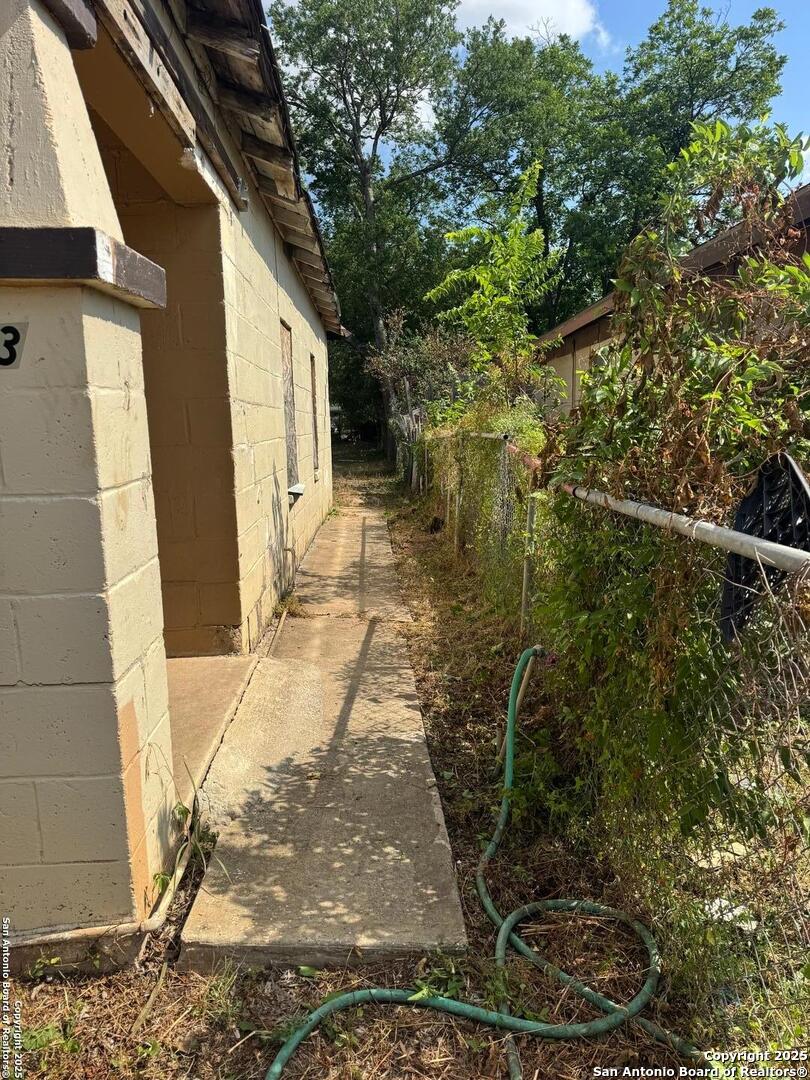423 Hazel San Antonio TX 78207