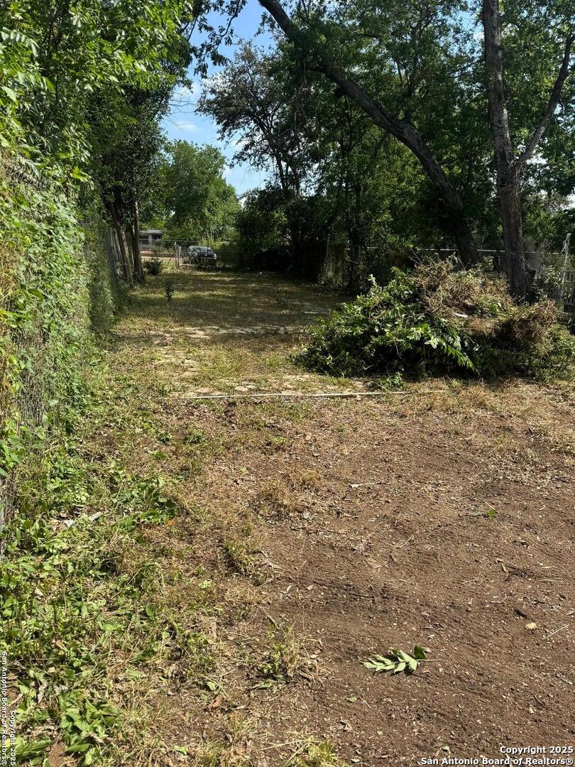 423 Hazel San Antonio TX 78207