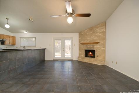 6619 Honey Hill San Antonio TX 78229
