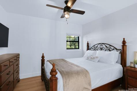 198 Guadalupe River Seguin TX 78155