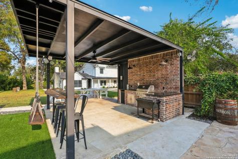 198 Guadalupe River Seguin TX 78155