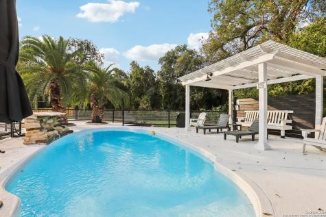 198 Guadalupe River Seguin TX 78155