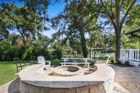 198 Guadalupe River Seguin TX 78155