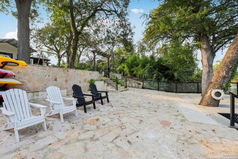 198 Guadalupe River Seguin TX 78155