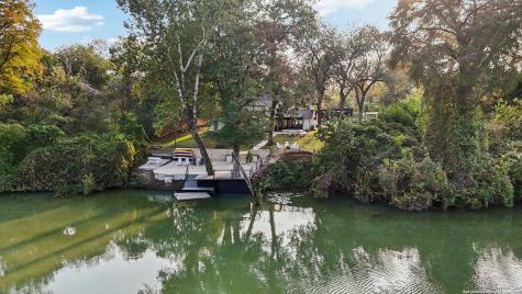 198 Guadalupe River Seguin TX 78155