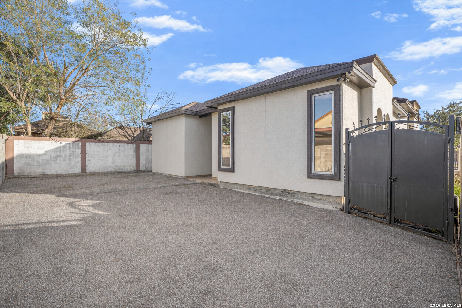 3802 Daniela Loop Laredo TX 78043