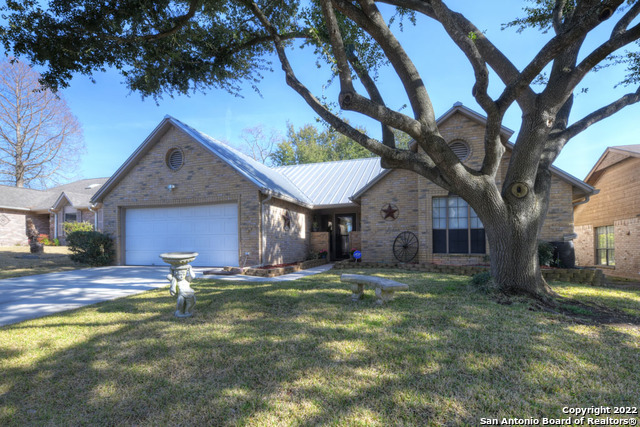 3736 Hunters Glen Schertz TX 78108