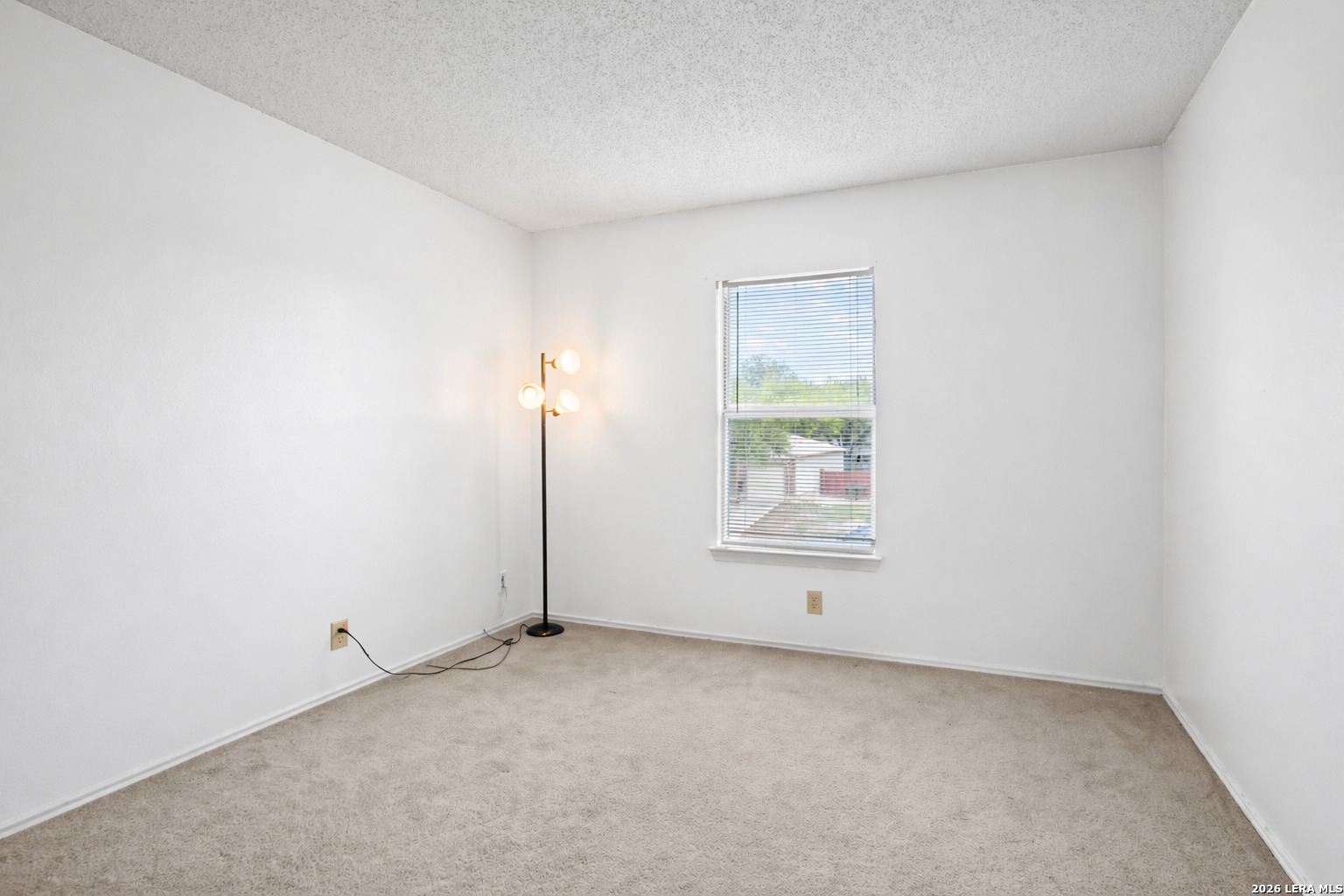 2627 Buffalo Pass San Antonio TX 78245