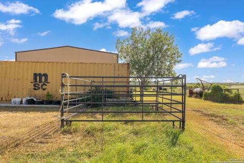 18434 Fm 471 Natalia TX 78059