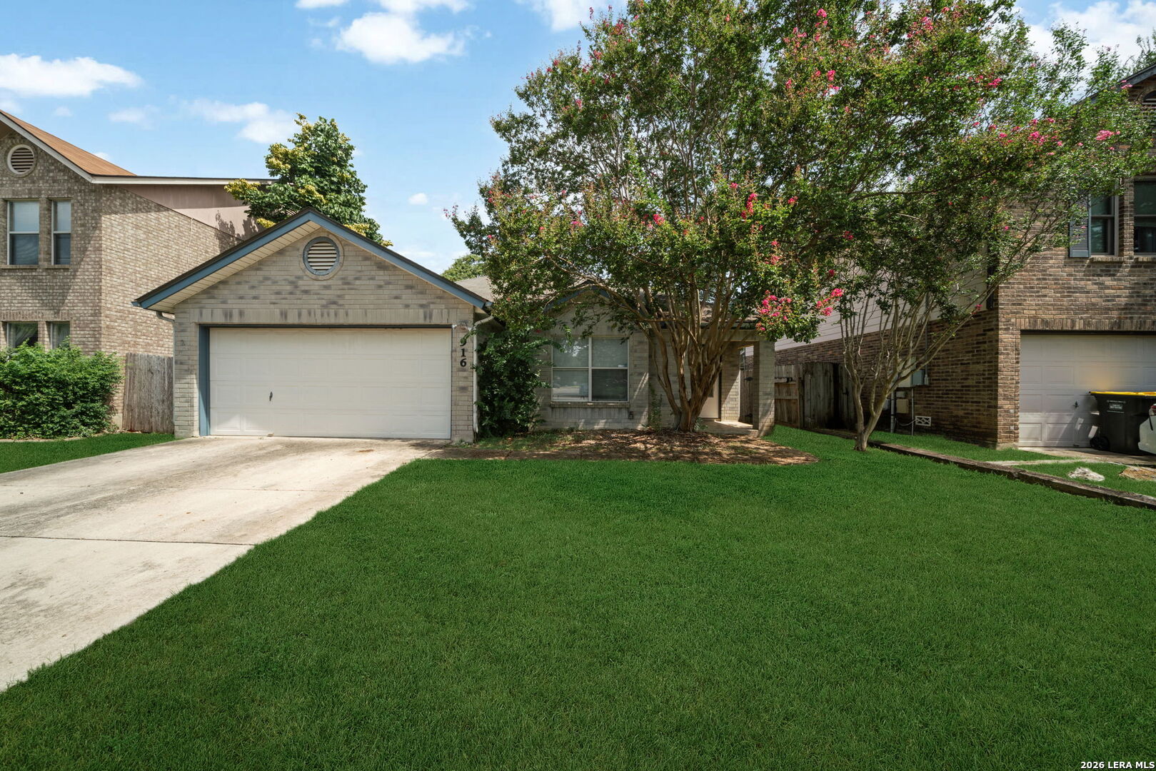 916 Abercorn Schertz TX 78154