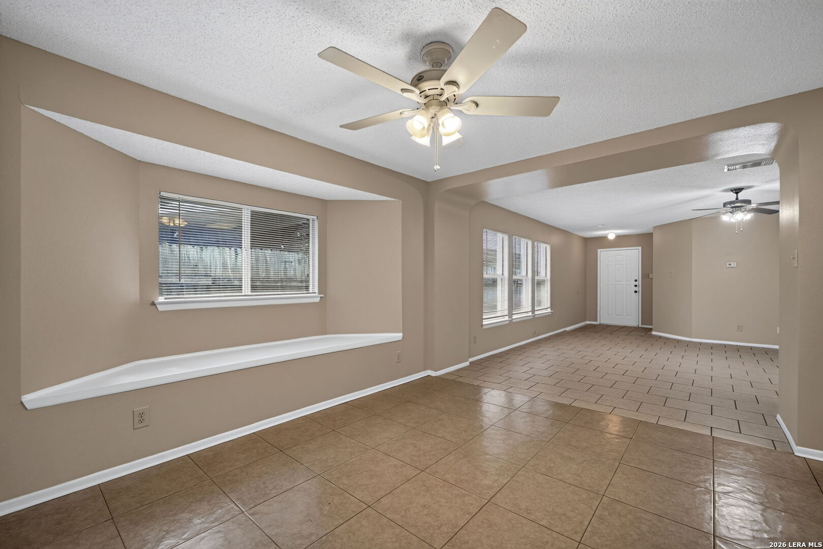 916 Abercorn Schertz TX 78154