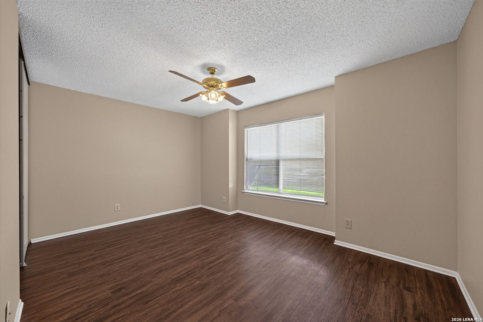 916 Abercorn Schertz TX 78154