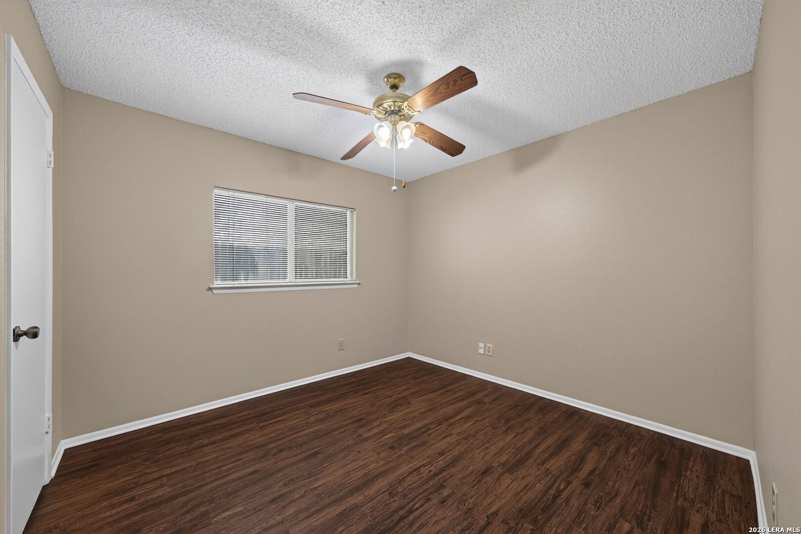 916 Abercorn Schertz TX 78154
