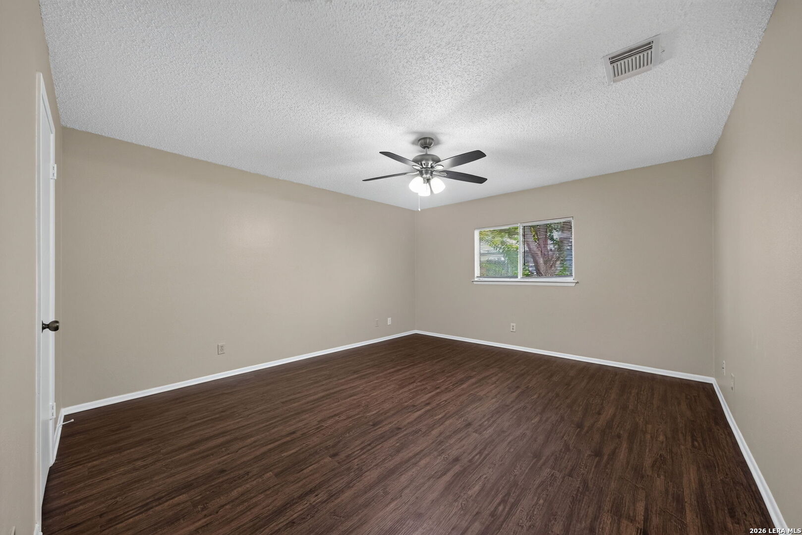 916 Abercorn Schertz TX 78154