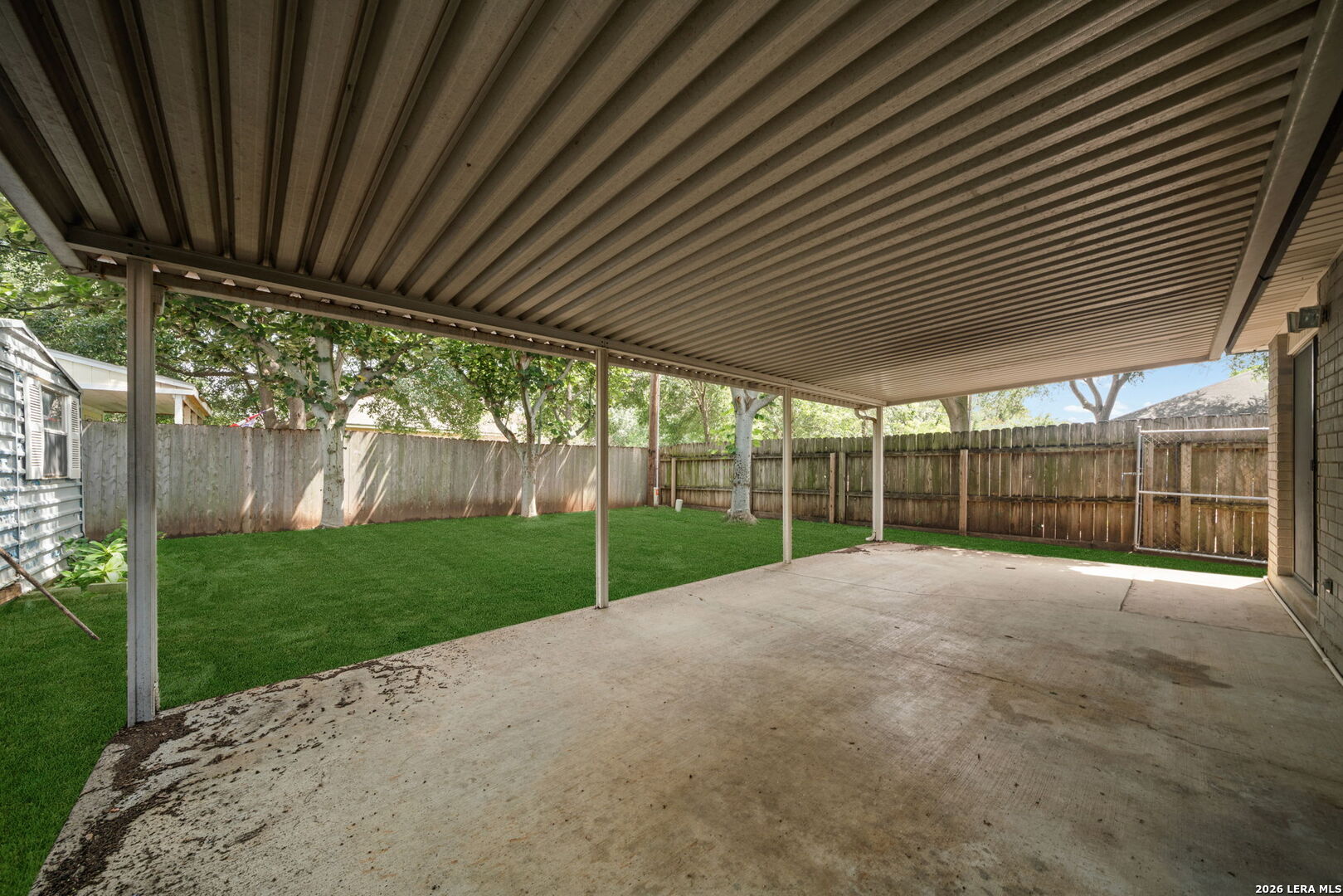 916 Abercorn Schertz TX 78154