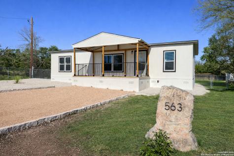 563 Oak Trail Canyon Lake TX 78133