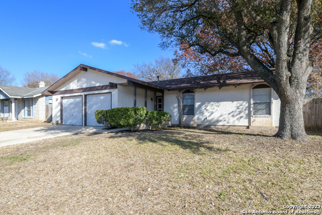 7731 Pipers View Street San Antonio TX 78251