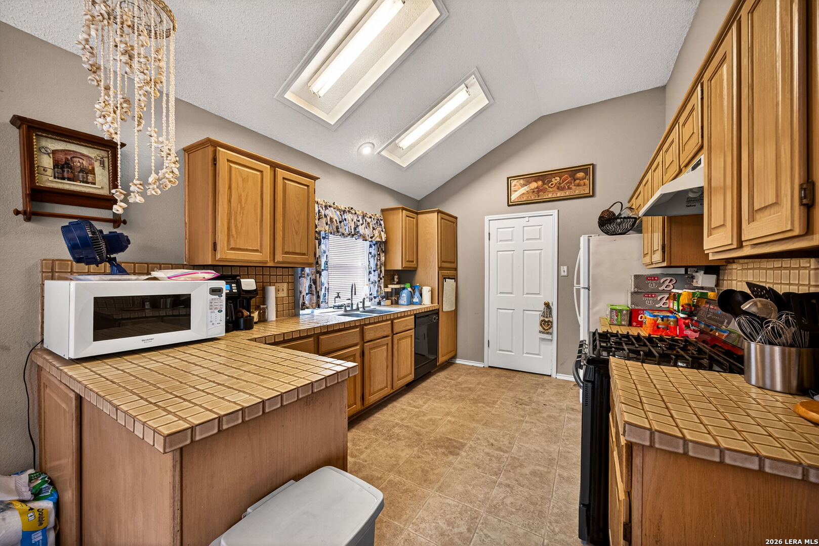 1239 Crumpet San Antonio TX 78253