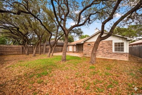 1239 Crumpet San Antonio TX 78253
