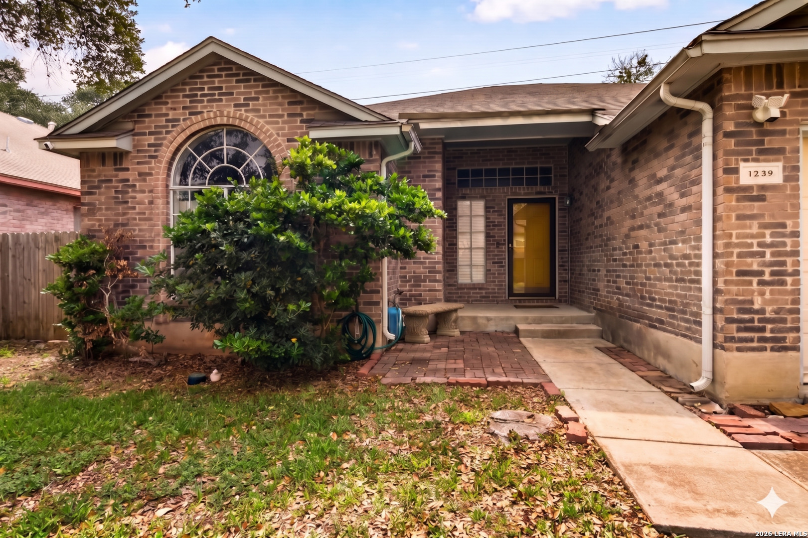 1239 Crumpet San Antonio TX 78253