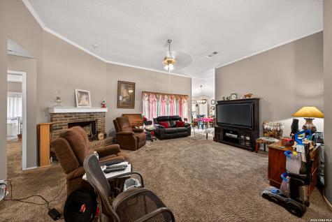 1239 Crumpet San Antonio TX 78253
