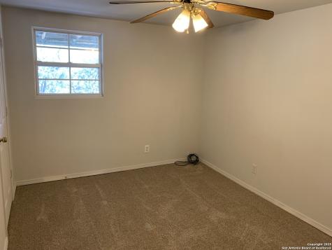 1076 Eastview Canyon Lake TX 78133