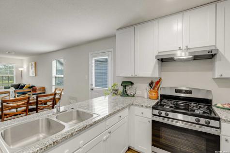 13852 Buffalo Valley San Antonio TX 78252