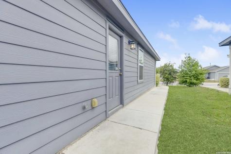 13852 Buffalo Valley San Antonio TX 78252
