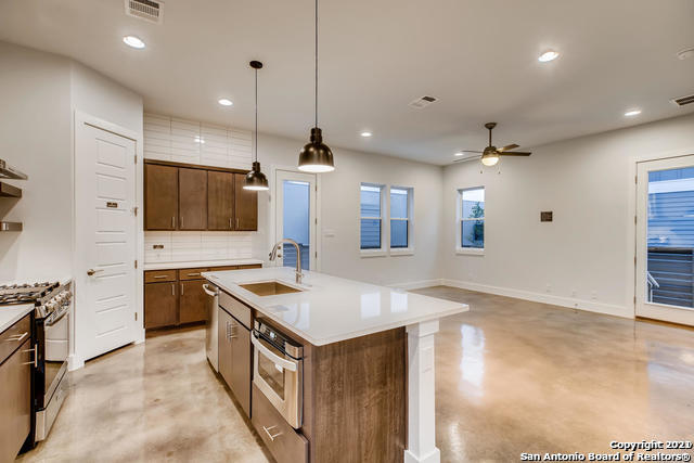 725 Hays San Antonio TX 78202