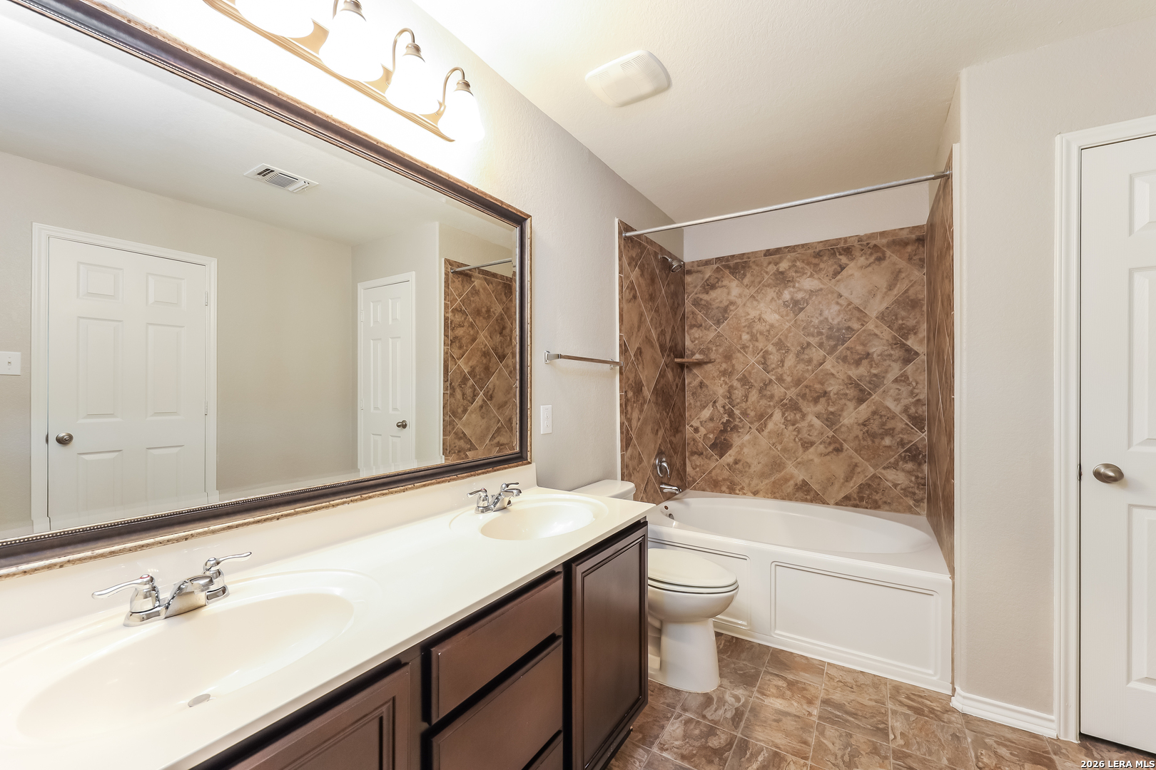 2625 Green Leaf Way San Antonio TX 78244