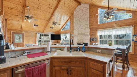 828 Shady Grove Adkins TX 78101