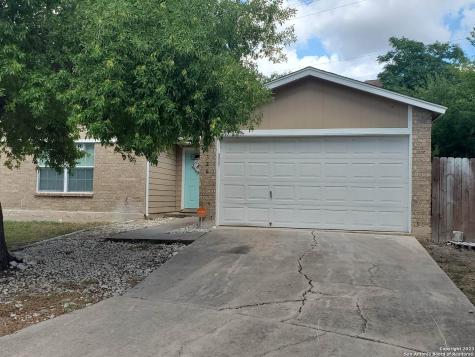 4326 Sunshine Park San Antonio TX 78244