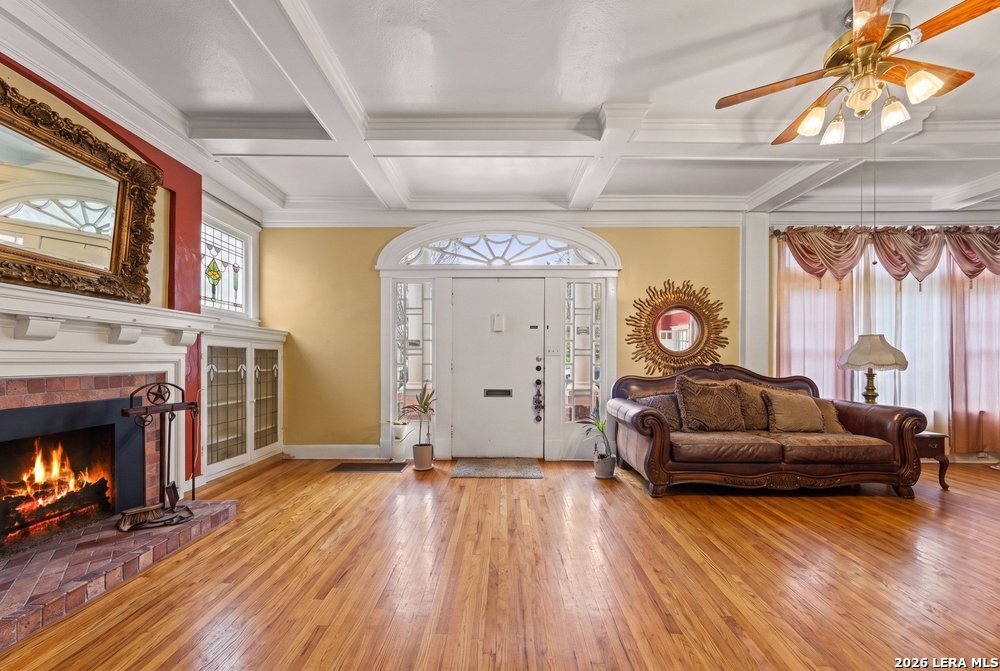 112 E Mistletoe Avenue San Antonio TX 78212