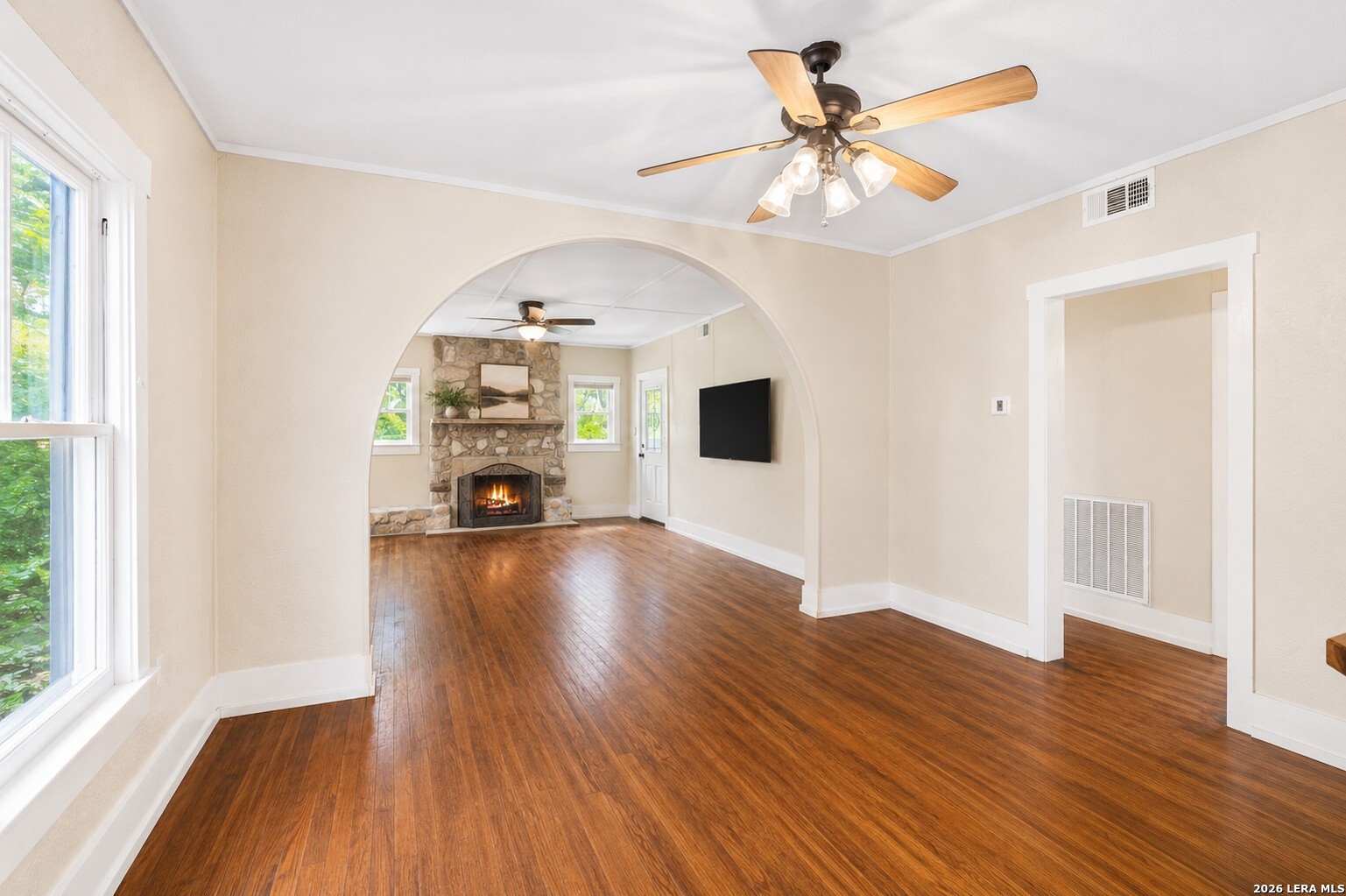 953 Myrta Kerrville TX 78028