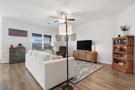 10526 Francisco Way Converse TX 78109