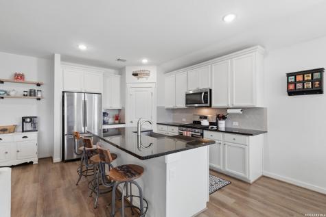 10526 Francisco Way Converse TX 78109
