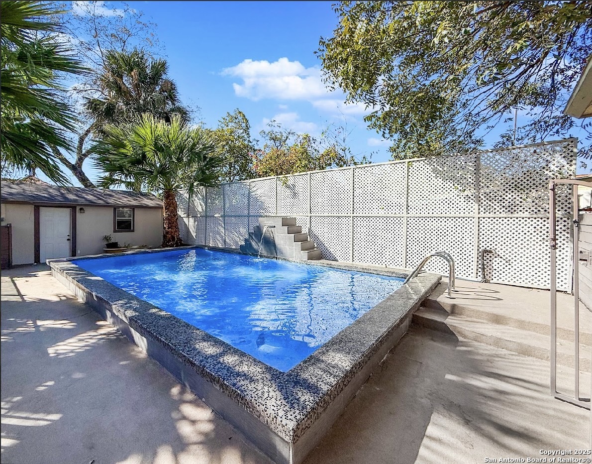 101 Upson San Antonio TX 78212