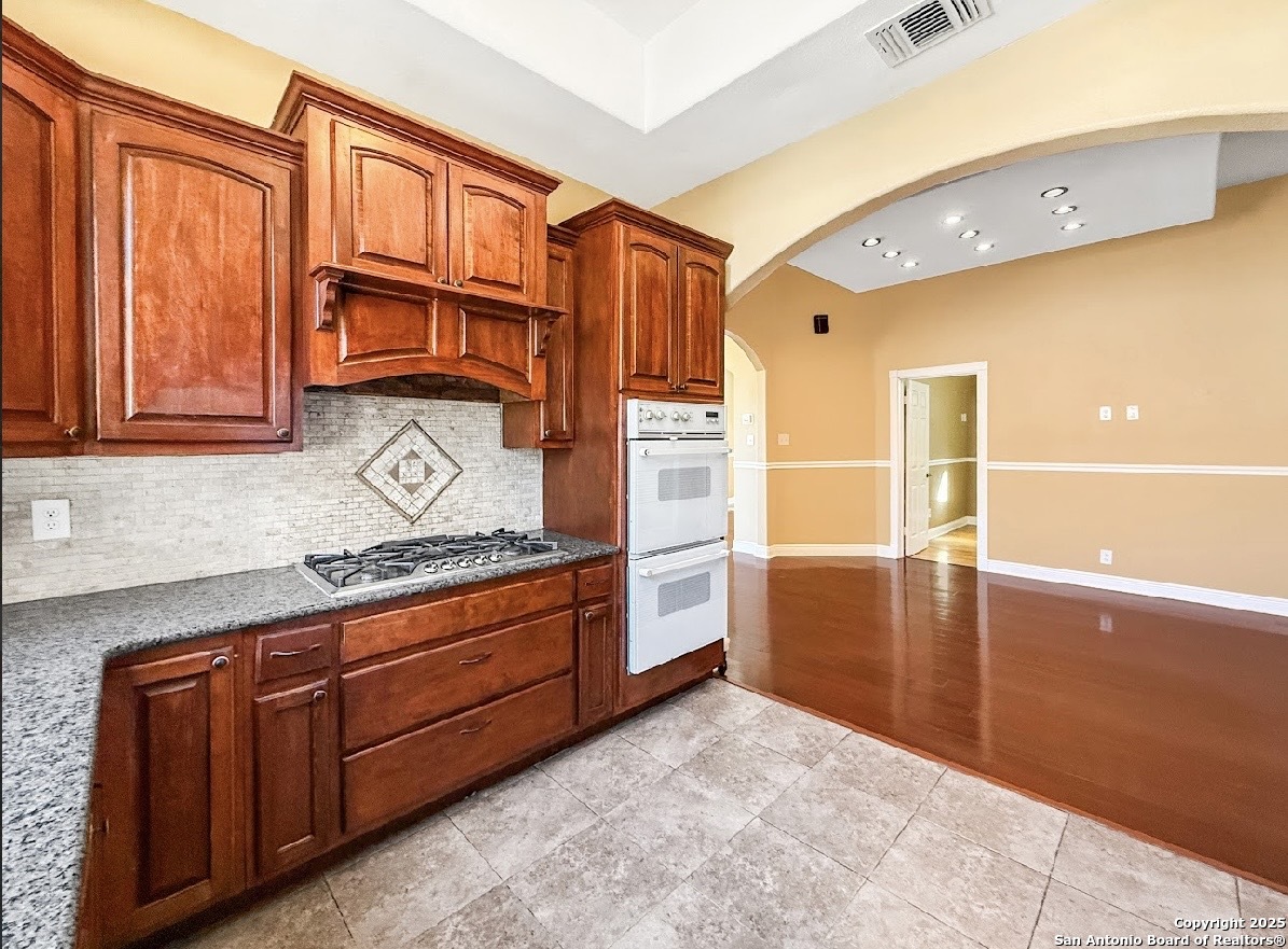 101 Upson San Antonio TX 78212