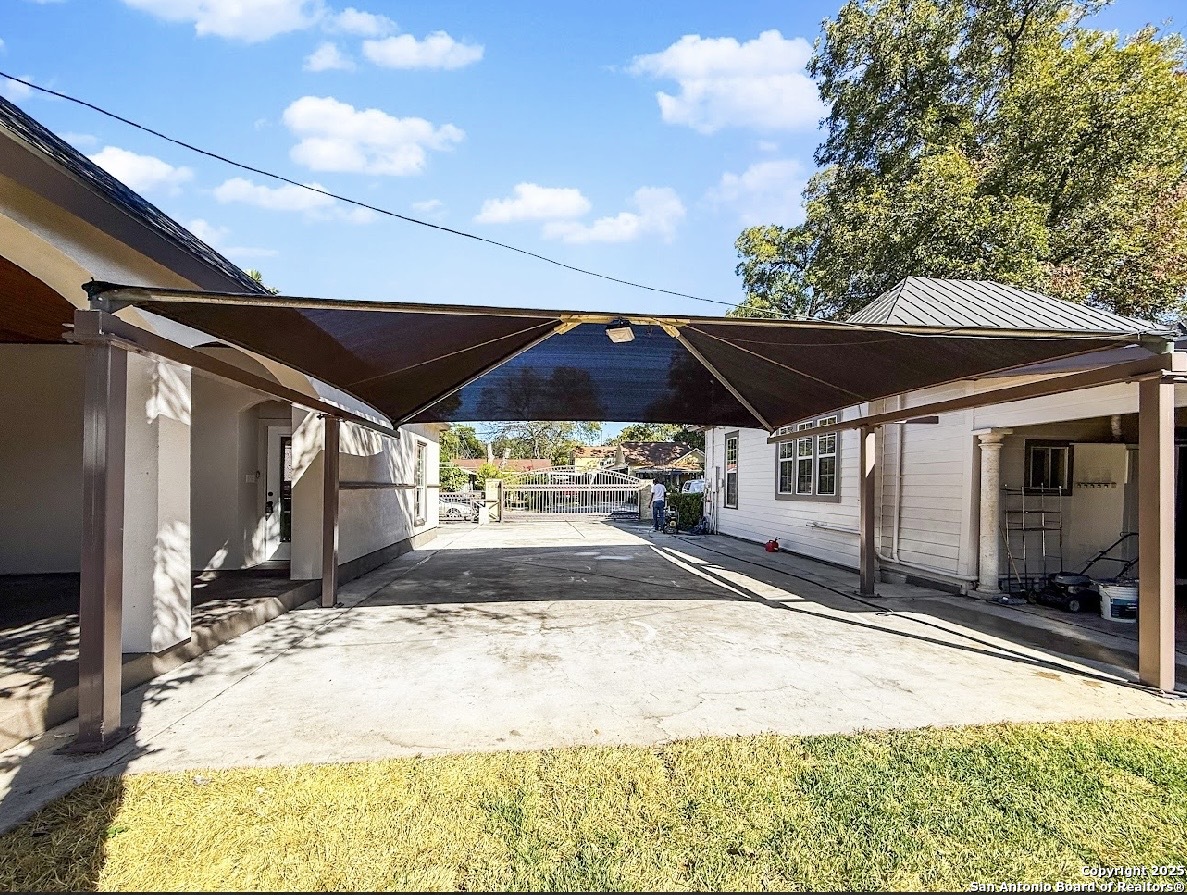 101 Upson San Antonio TX 78212