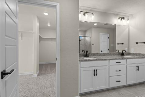 127 Highland Park Castroville TX 78009