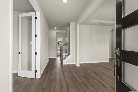 127 Highland Park Castroville TX 78009