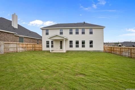 127 Highland Park Castroville TX 78009